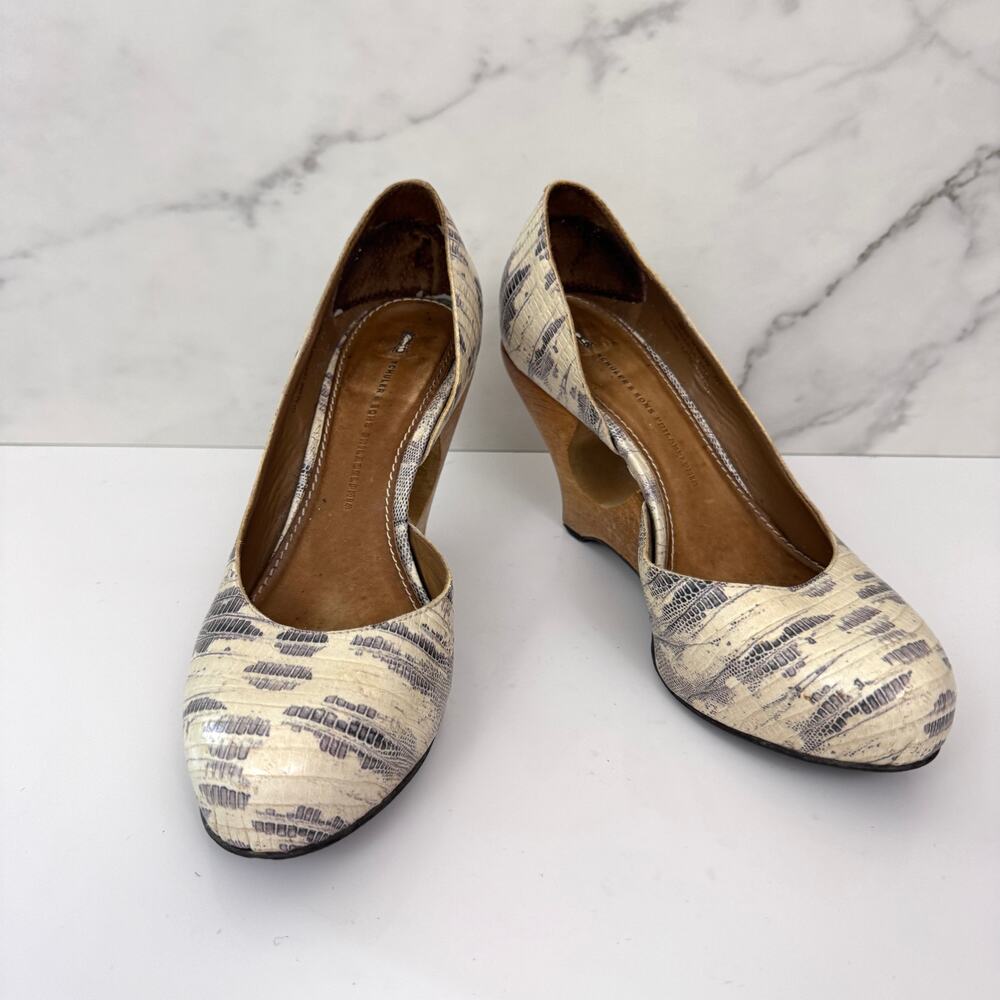 Schuler & Sons Philadephia Womens Wedge Heel Shoe Size 7 Wood Heel Artsy Leather